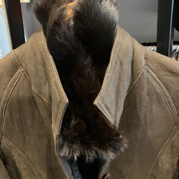 Suede shearling brown coat jacket sheepskin Pasha & Jo Small fur collar - Picture 2 of 9